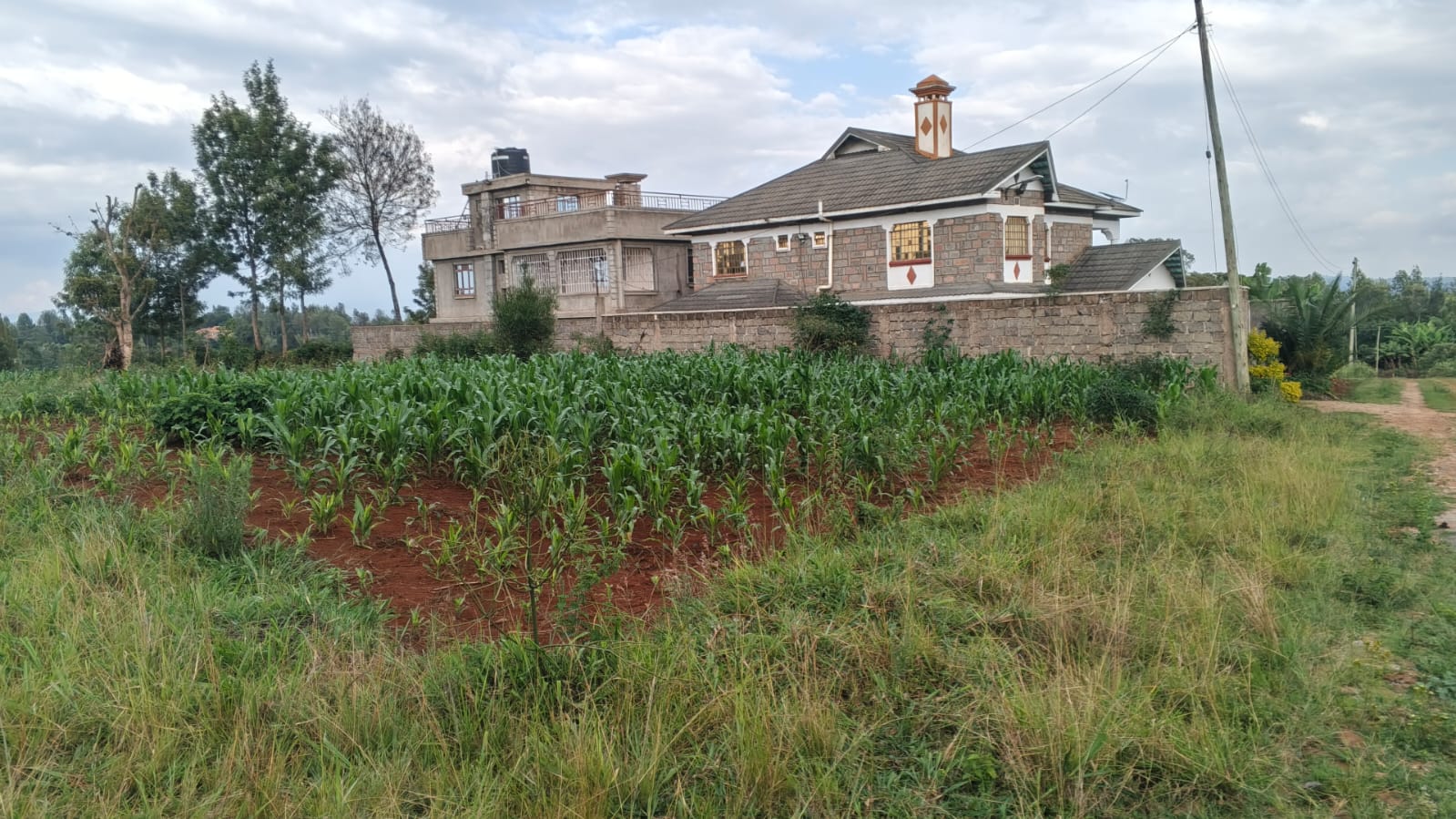 50 BY 100(1/8 ACRE)