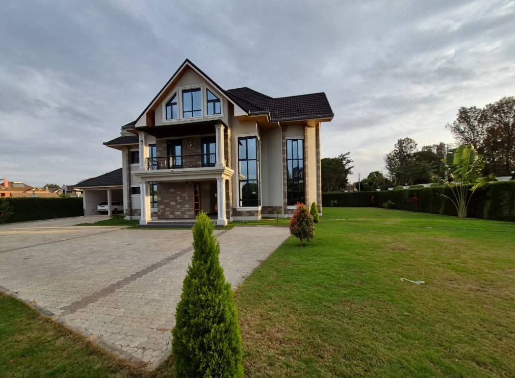 5 BEDROOM HOUSE ALL ENSUITE