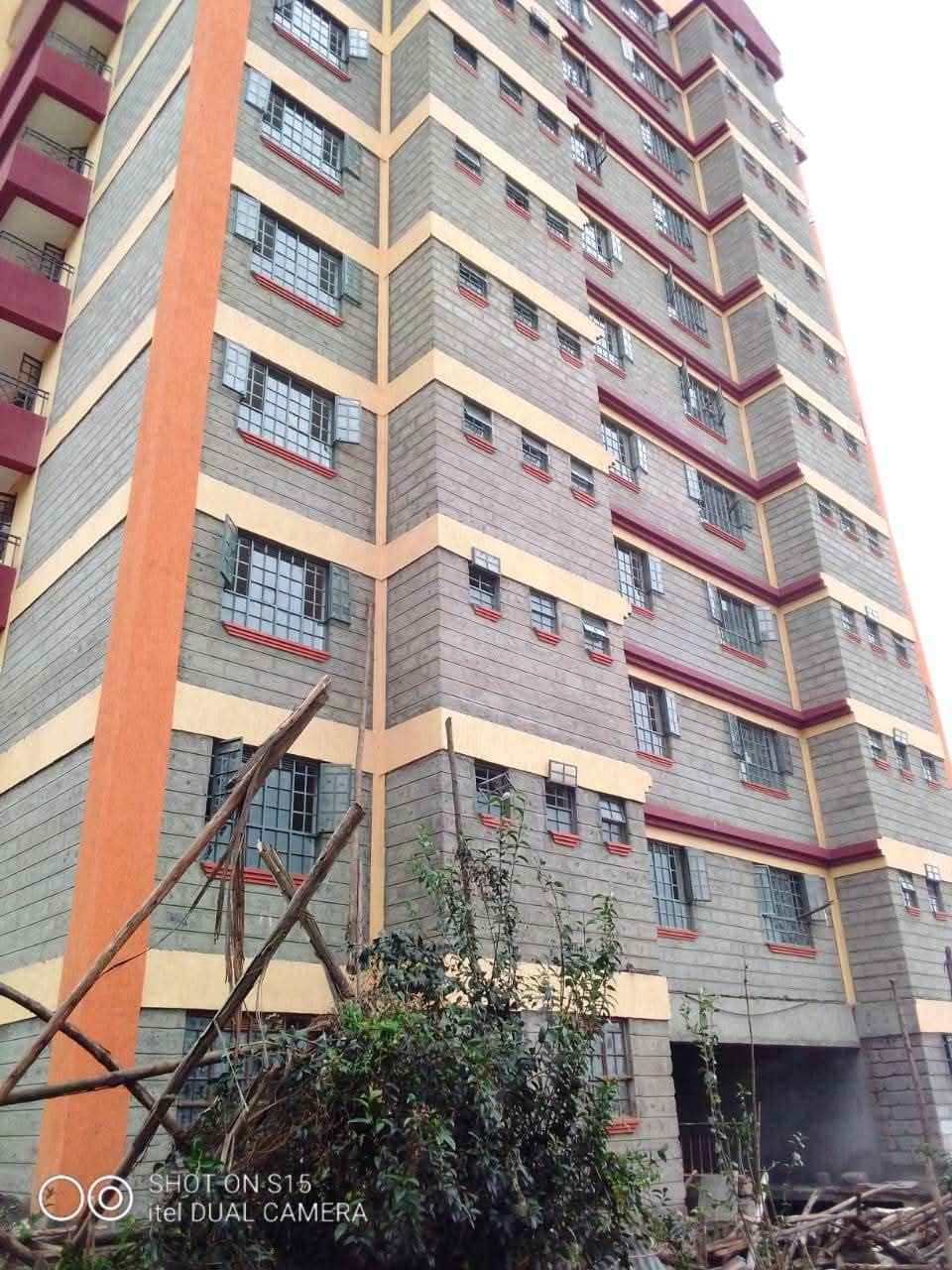 10 FLOOR APARTMENT